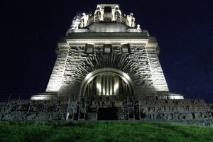 ELMO_Elektromontagen-Leipzig-GmbH_Öffentliche-Einrichtungen_Völkerschlachtdenkmal-Auf-und-Abstiege_2011_3-300x200