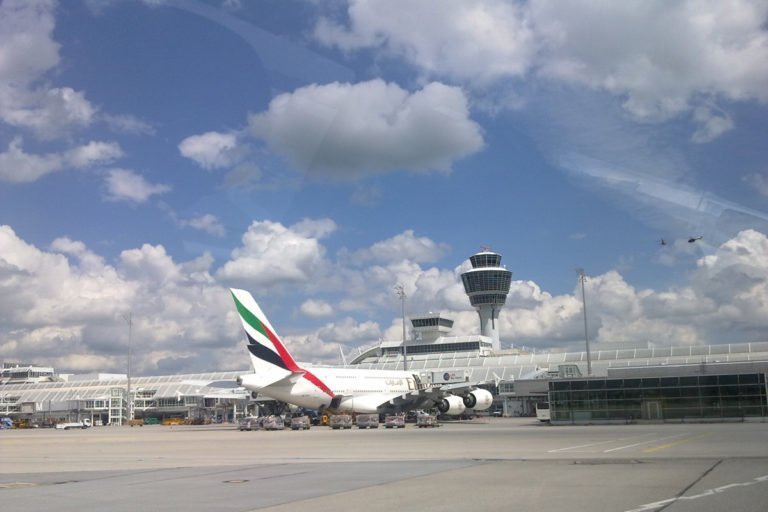 Flughafen-Muenchen-MUC-Rollwegbefeuerung-5