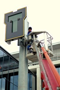 Elektromontagen-Leipzig-GmbH-Flughafeninfrastruktur-Flughafen-BER-Andocksystem-2-200x300