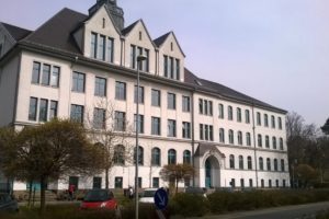 Elektromontagen-Leipzig-GmbH-oeffentliche-Einrichtungen-Gymnasium-Engelsdorf-1-300x200